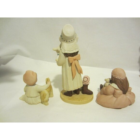 JAN HAGARA Royal Orleans Brianna sitter Brooke Crystal 3 figurines COA VINTAGE - Picture 4 of 11